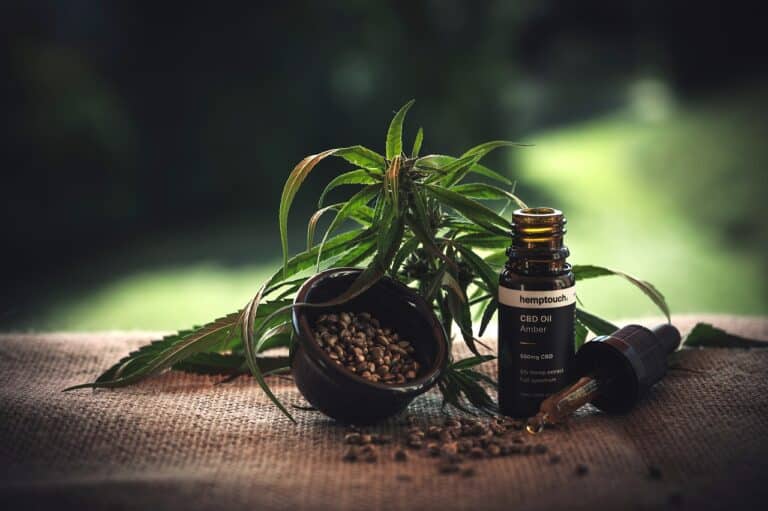 découvrez le cbd, ses bienfaits, ses usages et les produits disponibles sur le marché. informez-vous sur cette substance naturelle pour améliorer votre bien-être.
