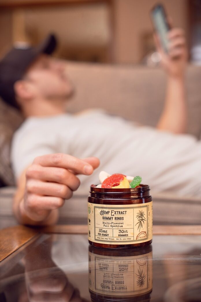 premium cbd capsules hearing découvrez le cbd : ses bienfaits, ses utilisations variées et comment il peut contribuer à votre bien-être. explorez les produits à base de cbd, des huiles aux infusions, et entrez dans l'univers apaisant du cannabidiol.